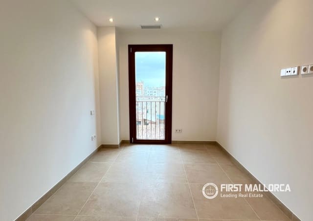 2 makuuhuone Kattohuoneisto vuokrattavana paikassa Santa Catalina, Palma de Mallorca - 2 300 € (Ref: 9779940)
