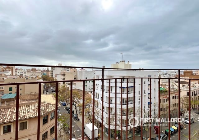 2 makuuhuone Kattohuoneisto vuokrattavana paikassa Santa Catalina, Palma de Mallorca - 2 300 € (Ref: 9779940)