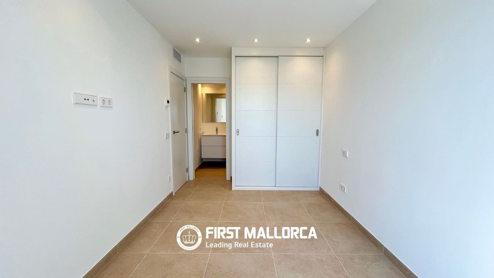 2 makuuhuone Kattohuoneisto vuokrattavana paikassa Palma de Mallorca - 2 300 € (Ref: 9779940)