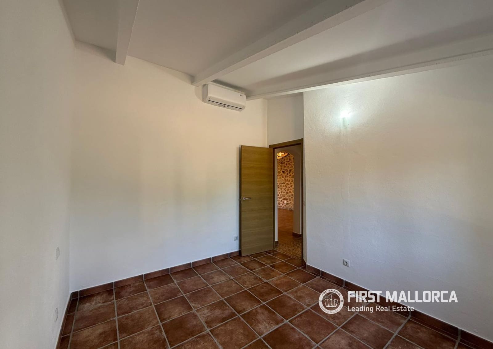 3 soveværelse Finca/Landehus til leje i Alaro med garage - € 2.500 (Ref: 9782396)