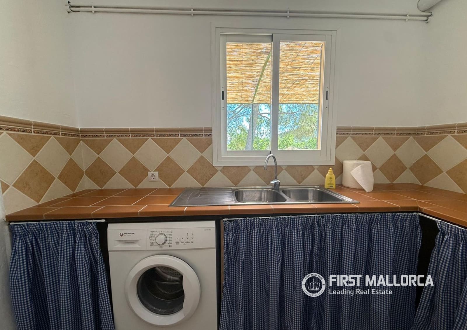 3 soveværelse Finca/Landehus til leje i Alaro med garage - € 2.500 (Ref: 9782396)