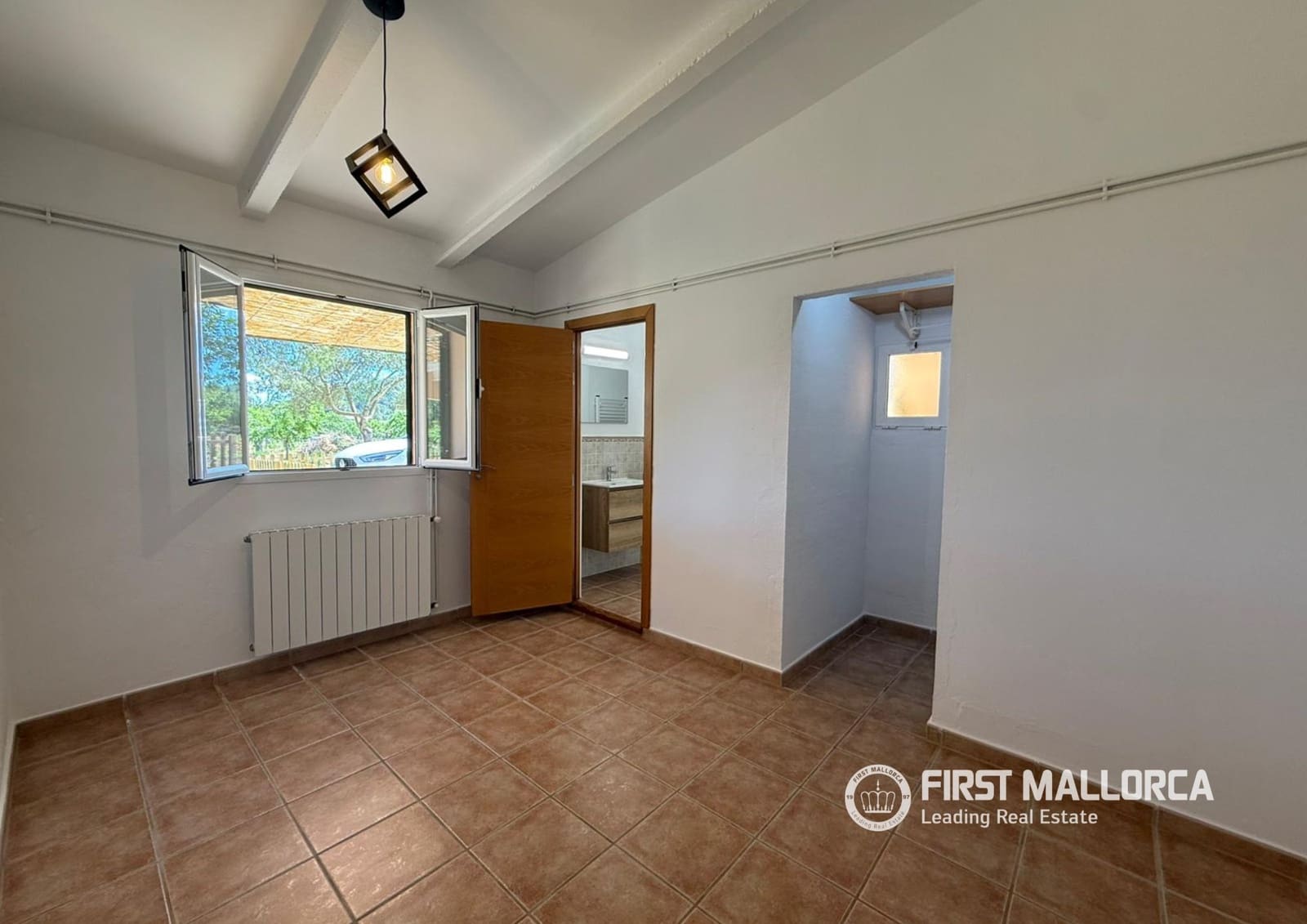 3 soveværelse Finca/Landehus til leje i Alaro med garage - € 2.500 (Ref: 9782396)