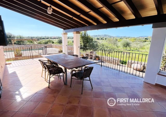 3 makuuhuone Maalaistalo vuokrattavana paikassa Portocristo / Port de Manacor, Manacor mukana uima-altaan 
autotalli - 2 500 € (Ref: 9782397)