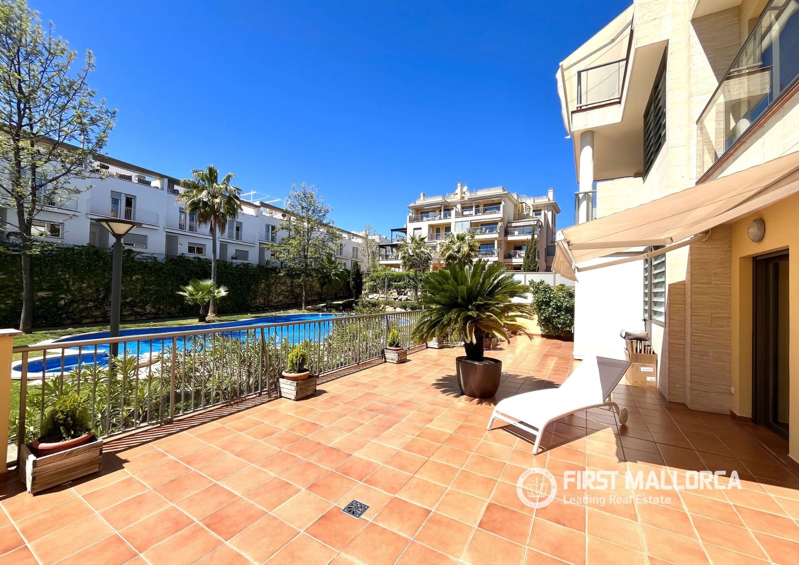 3 soveværelse Lejlighed til leje i Palma de Mallorca med garage - € 2.600 (Ref: 9782398)