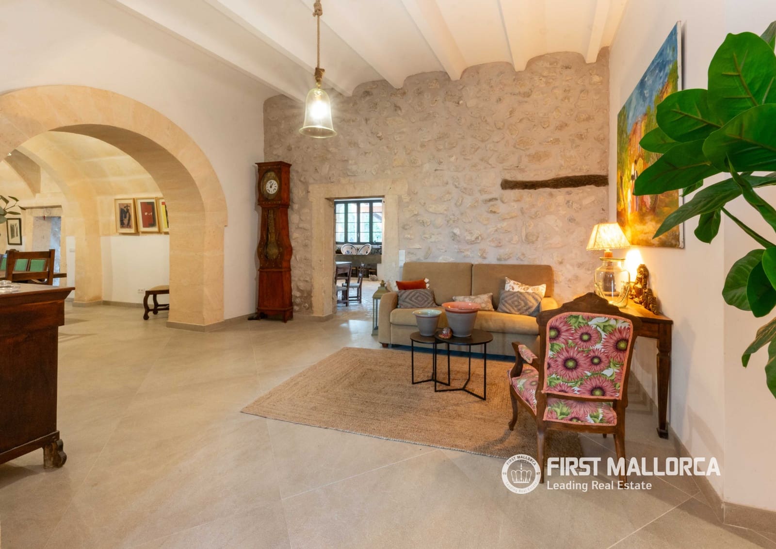 8 chambre Finca/Maison de Campagne à vendre à Montuiri avec garage - 7 000 000 € (Ref: 9782400)