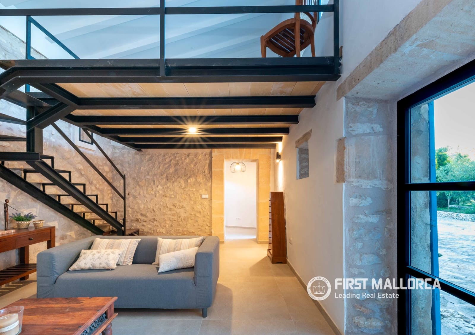 8 chambre Finca/Maison de Campagne à vendre à Montuiri avec garage - 7 000 000 € (Ref: 9782400)