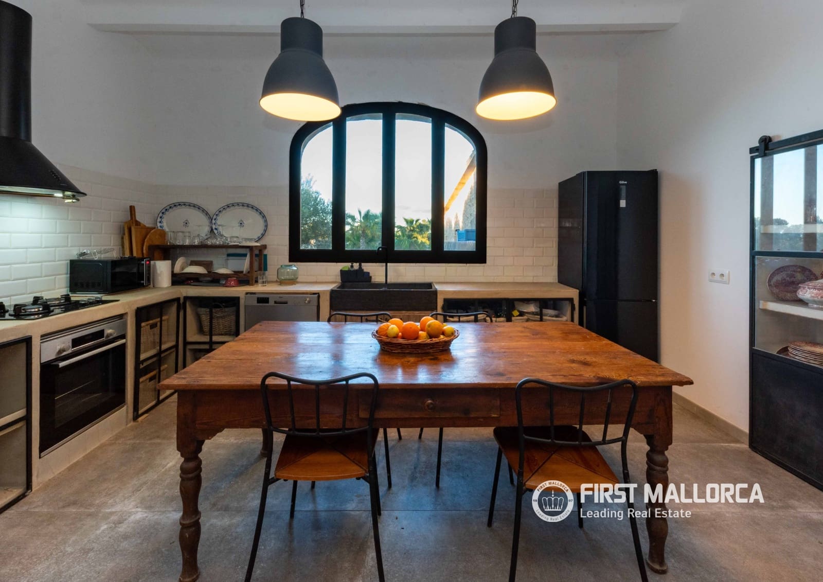 8 chambre Finca/Maison de Campagne à vendre à Montuiri avec garage - 7 000 000 € (Ref: 9782400)