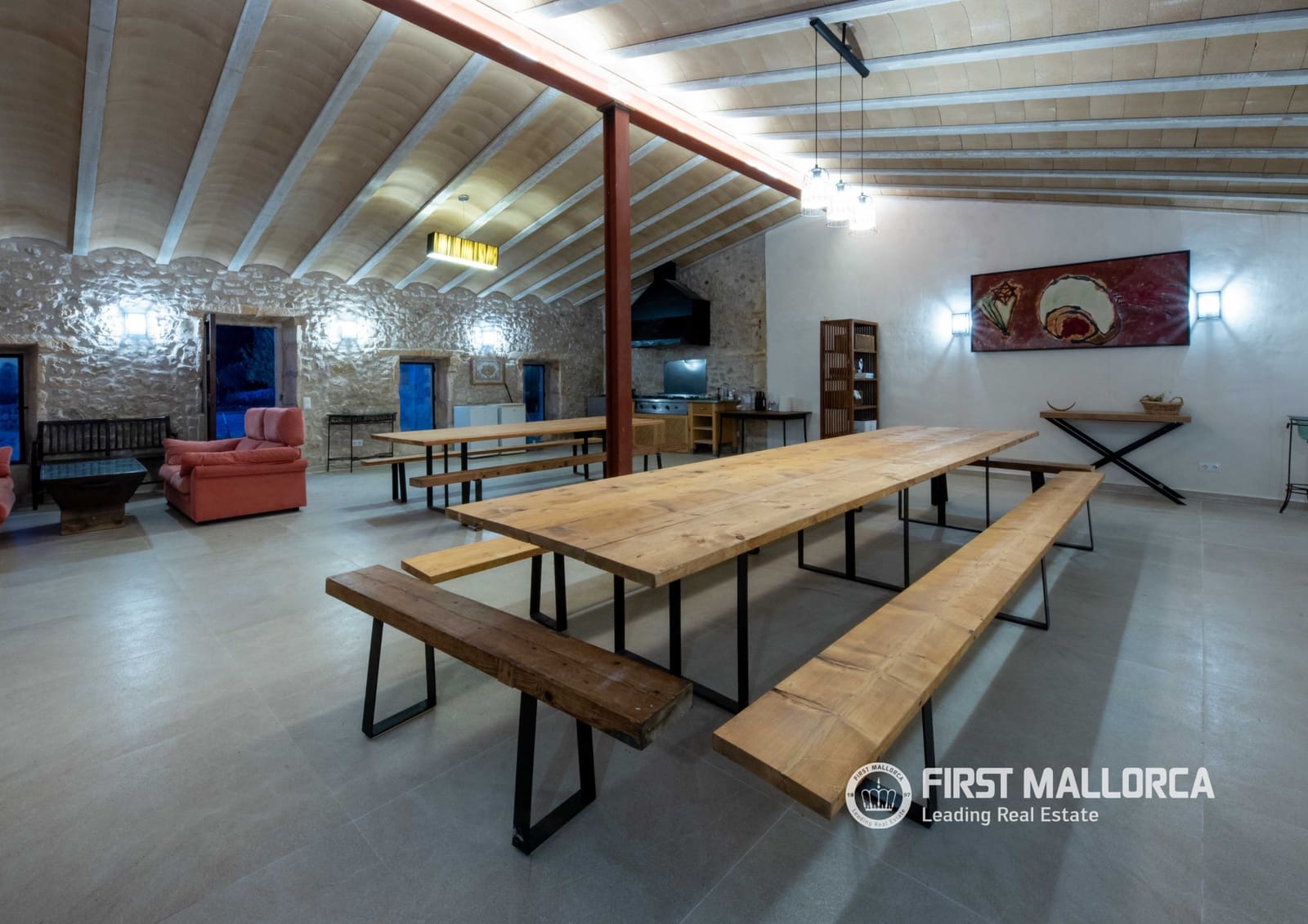 8 chambre Finca/Maison de Campagne à vendre à Montuiri avec garage - 7 000 000 € (Ref: 9782400)