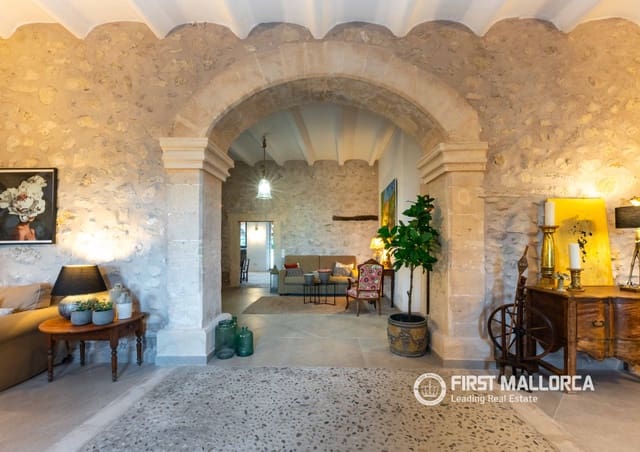 8 chambre Finca/Maison de Campagne à vendre à Montuïri avec garage - 7 000 000 € (Ref: 9782400)