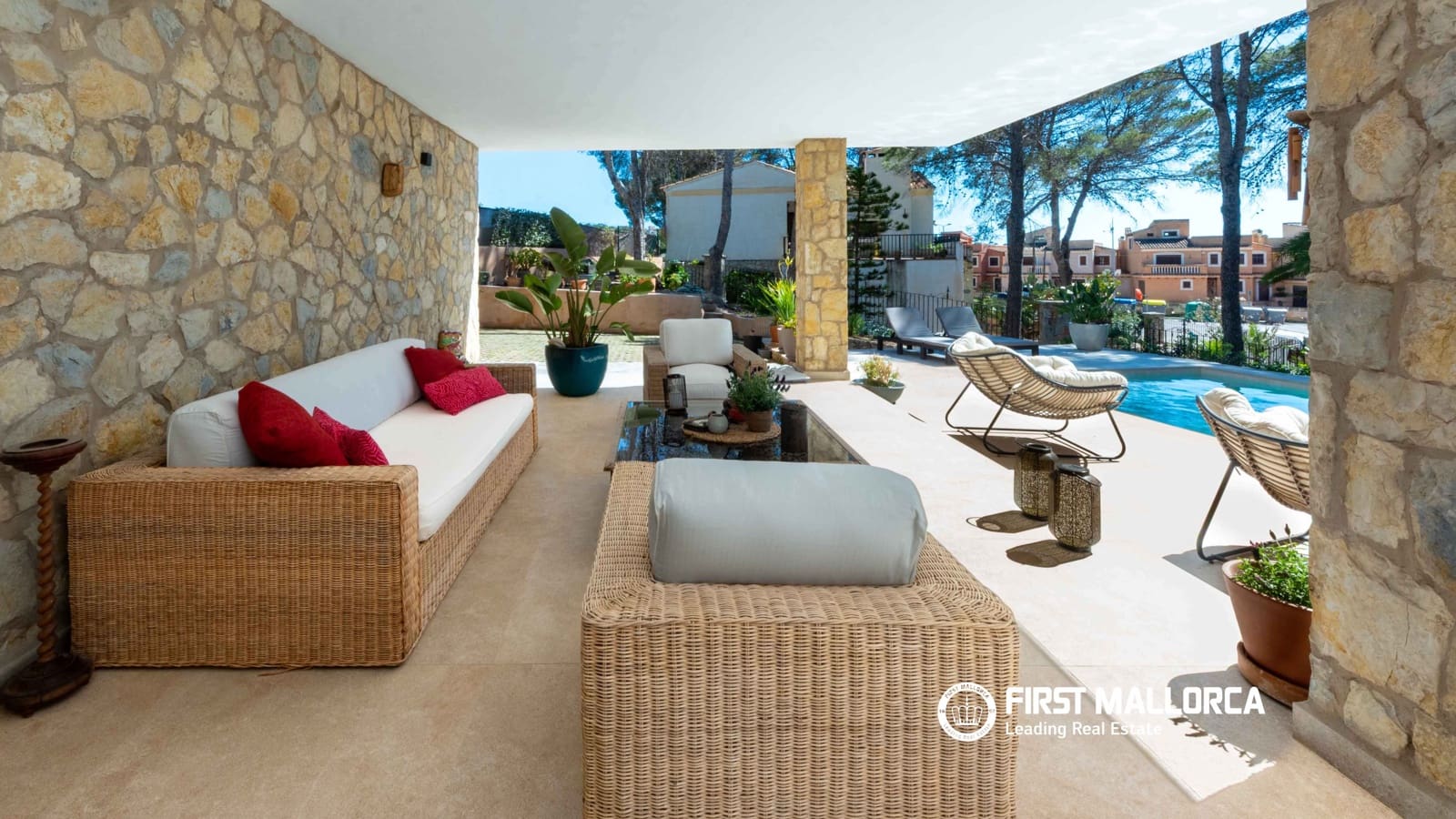 4 soveværelse Villa til salg i Costa de la Calma med swimmingpool garage - € 1.795.000 (Ref: 9782402)