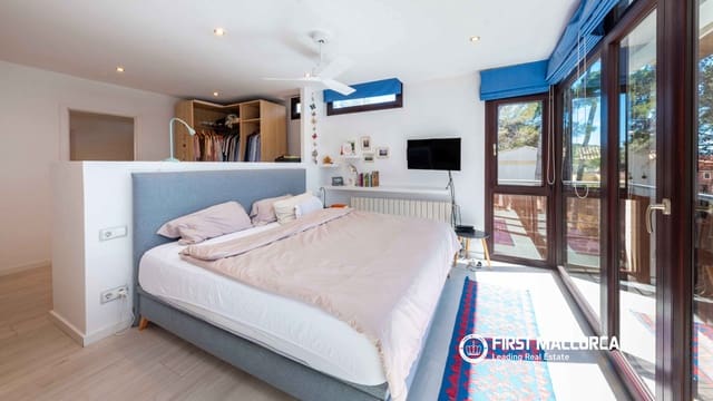 4 soveværelse Villa til salg i Costa de la Calma, Calvià med swimmingpool garage - € 1.795.000 (Ref: 9782402)