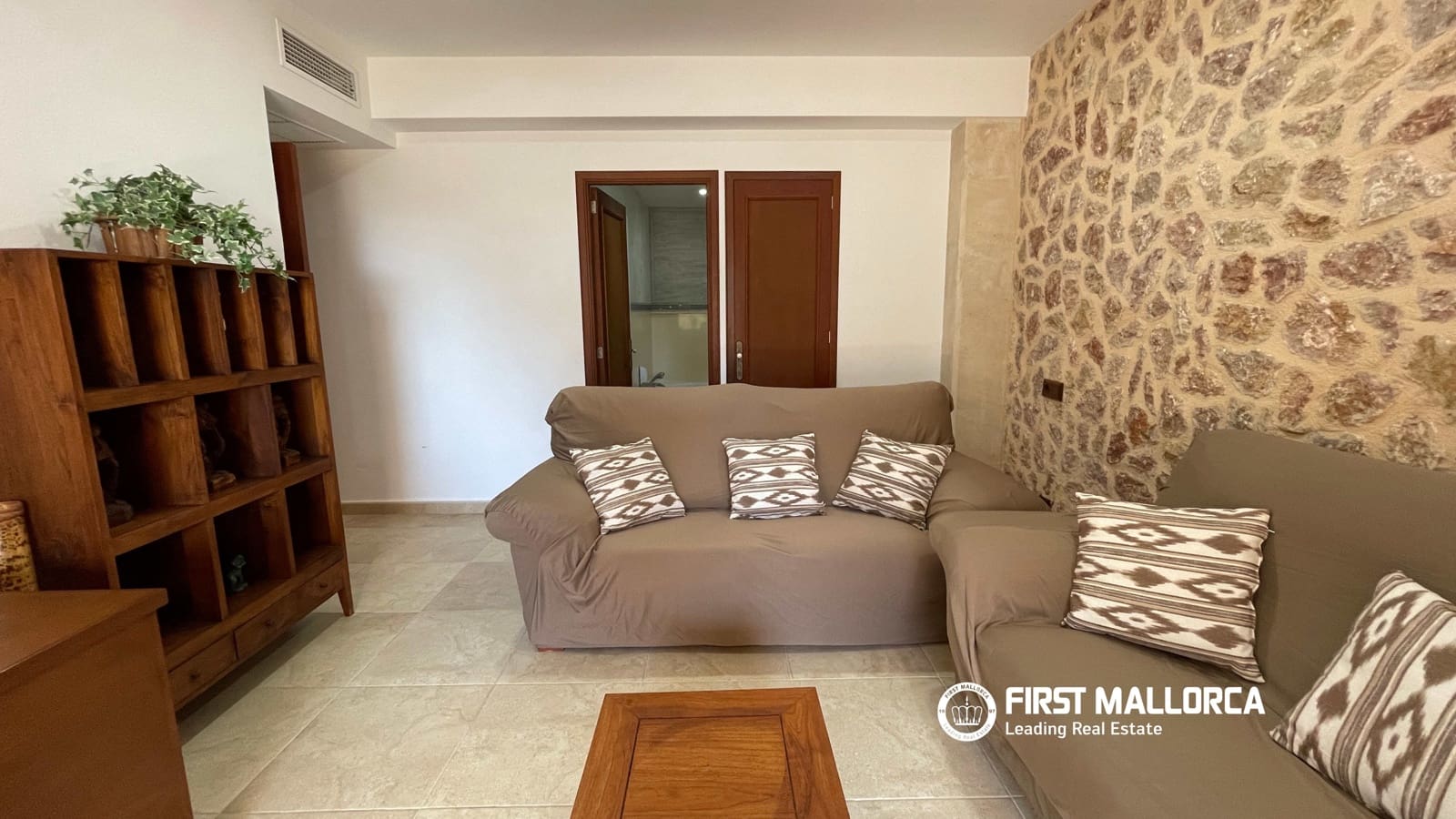 1 bedroom Apartment for rent in Pollensa / Pollenca - € 2,300 (Ref: 9789925)