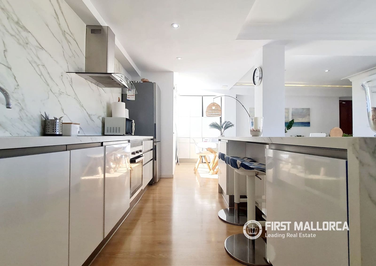 2 bedroom Penthouse for rent in Palma de Mallorca with garage - € 2,500 (Ref: 9789926)