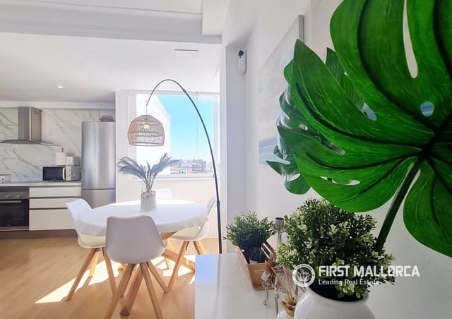 2 bedroom Penthouse for rent in Plaça de Toros, Palma de Mallorca with garage - € 2,500 (Ref: 9789926)
