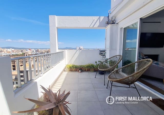 2 bedroom Penthouse for rent in Plaça de Toros, Palma de Mallorca with garage - € 2,500 (Ref: 9789926)