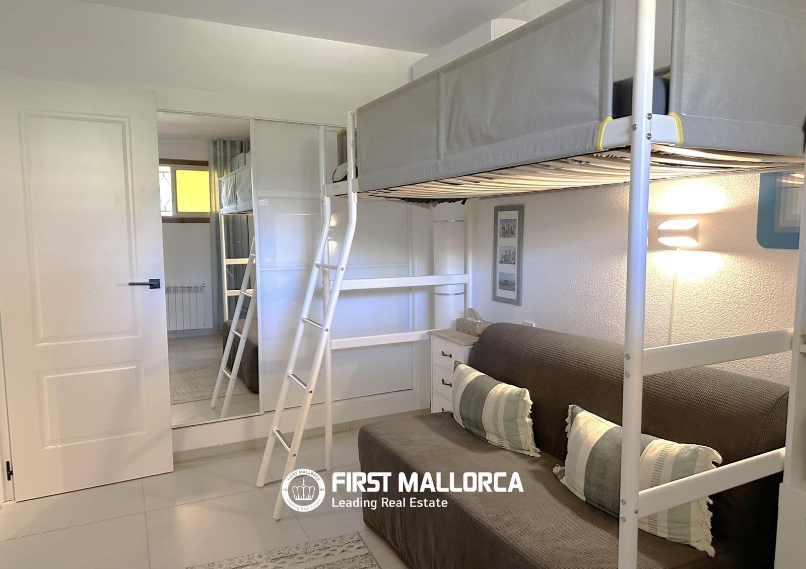 2 soveværelse Lejlighed til salg i Cala Vinyes / Cala Vinyas / Cala Vinas med swimmingpool garage - € 650.000 (Ref: 9789928)