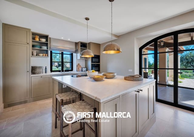 Villa/Maison de 5 chambres à louer à Bunyola - 40 000 € (Ref: 9793633)