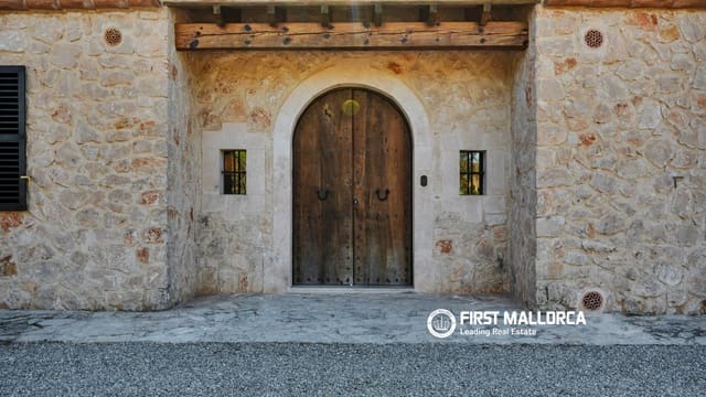 5 bedroom Villa for rent in Bunyola with pool garage - € 35,000 (Ref: 9793633)