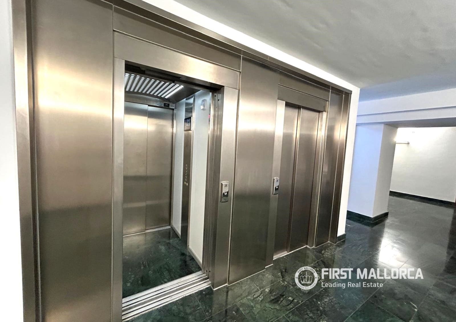 Erhverv til salg i Palma de Mallorca med garage - € 975.000 (Ref: 9793635)