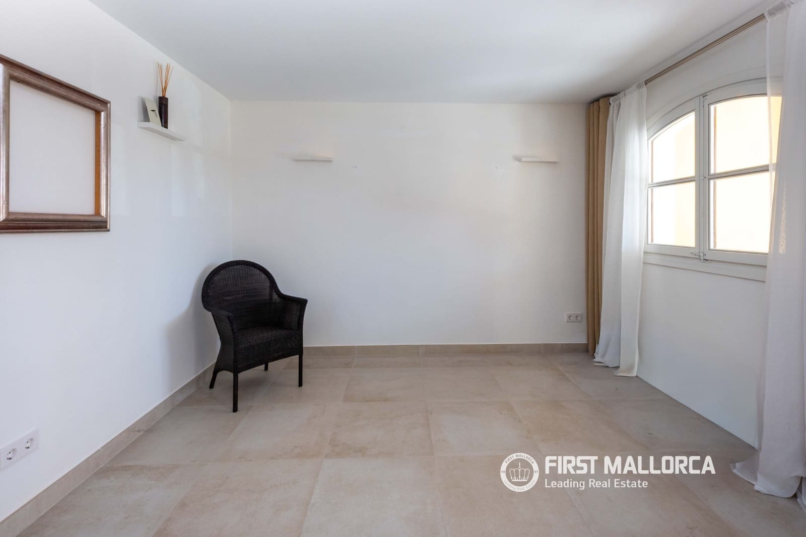 2 makuuhuone Paritalo myytävänä paikassa Santa Ponsa mukana uima-altaan 
autotalli - 1 695 000 € (Ref: 9798345)