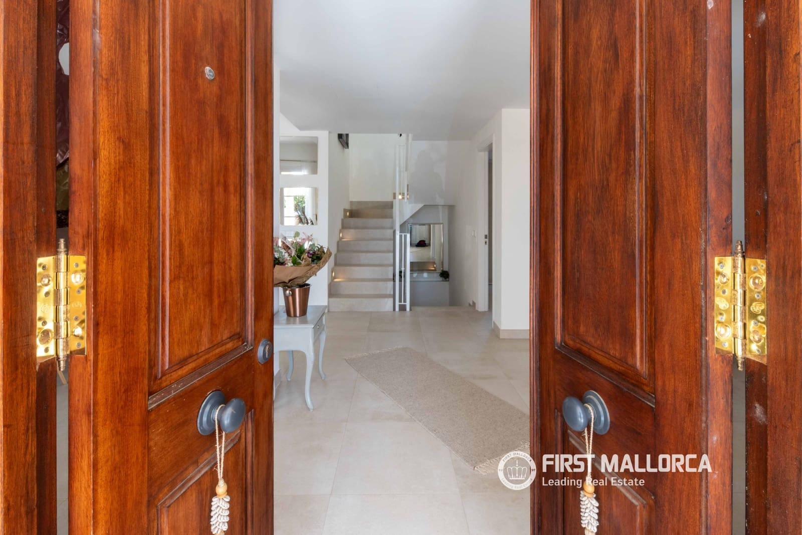 2 makuuhuone Paritalo myytävänä paikassa Santa Ponsa mukana uima-altaan 
autotalli - 1 695 000 € (Ref: 9798345)