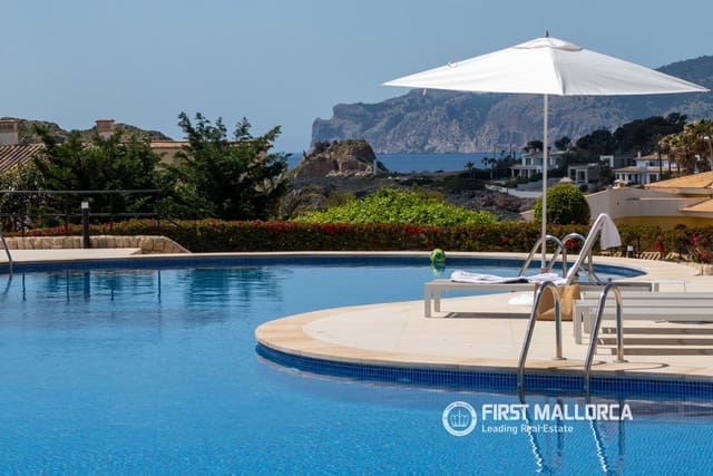 2 chambre Villa/Maison Semi-Mitoyenne à vendre à Santa Ponsa, Calvià avec piscine garage - 1 695 000 € (Ref: 9798345)