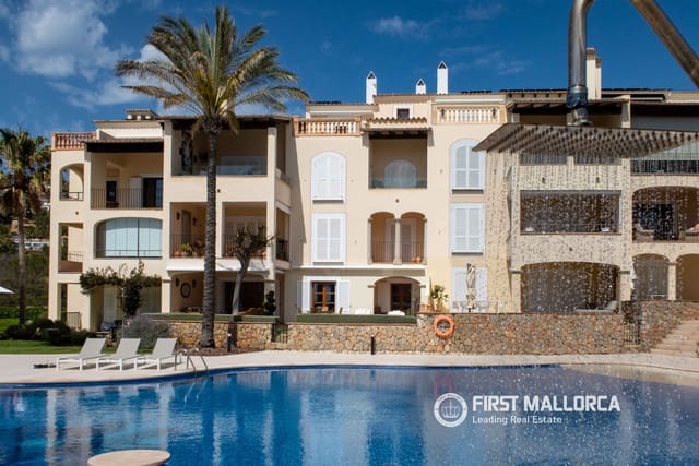 2 chambre Villa/Maison Semi-Mitoyenne à vendre à Santa Ponsa, Calvià avec piscine garage - 1 695 000 € (Ref: 9798345)
