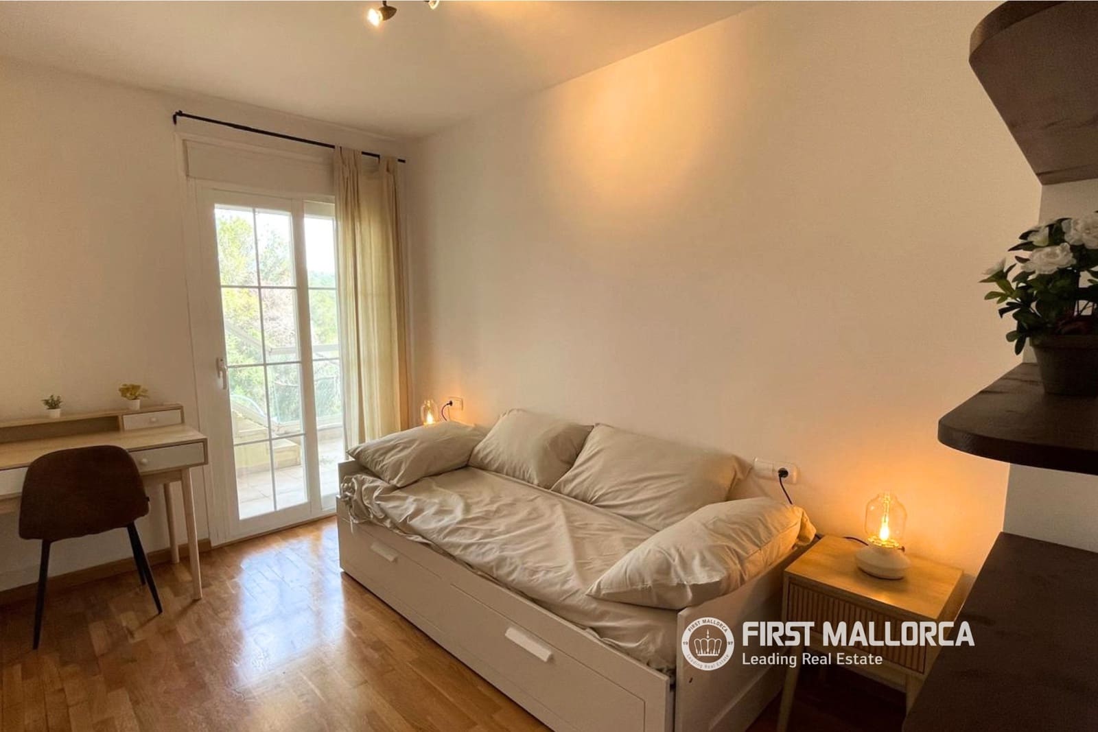 2 quarto Apartamento para arrendar em Palma de Mallorca com garagem - 2 500 € (Ref: 9798346)