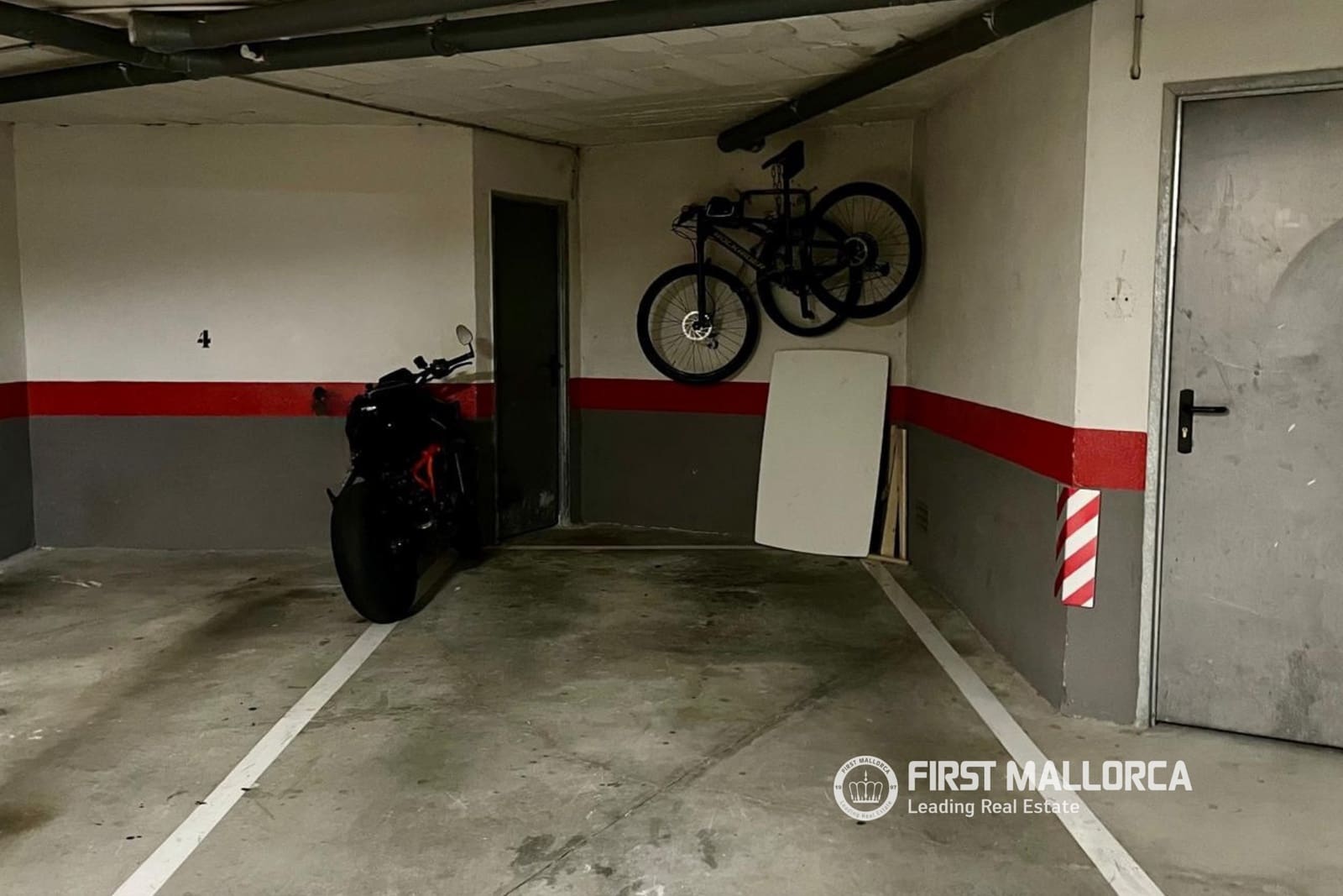 2 quarto Apartamento para arrendar em Palma de Mallorca com garagem - 2 500 € (Ref: 9798346)