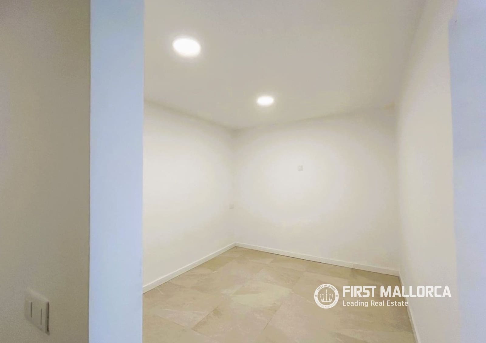 4 Zimmer Apartment zu verkaufen in Palma de Mallorca mit Pool - 345.000 € (Ref: 9798347)