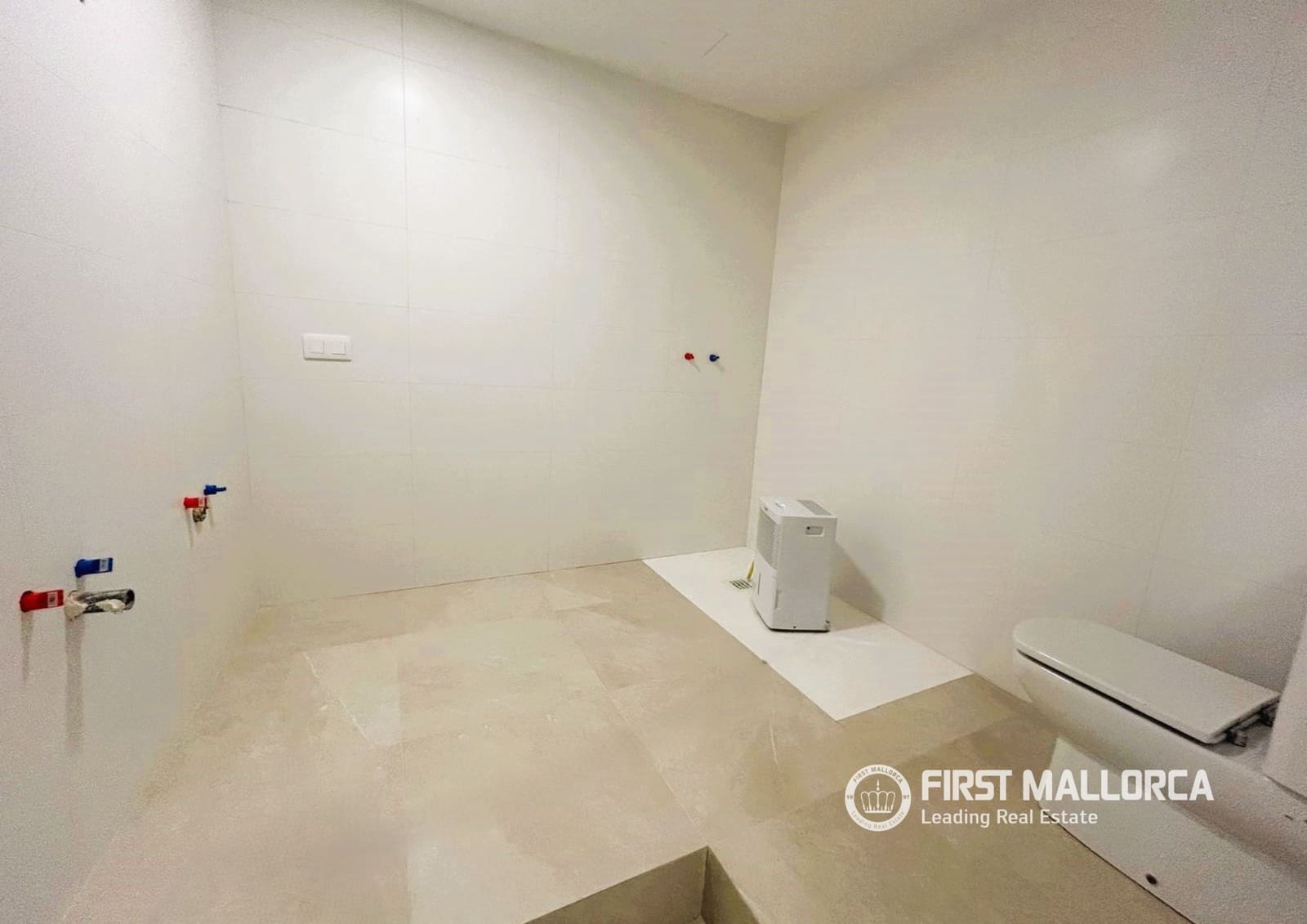 4 Zimmer Apartment zu verkaufen in Palma de Mallorca mit Pool - 345.000 € (Ref: 9798347)