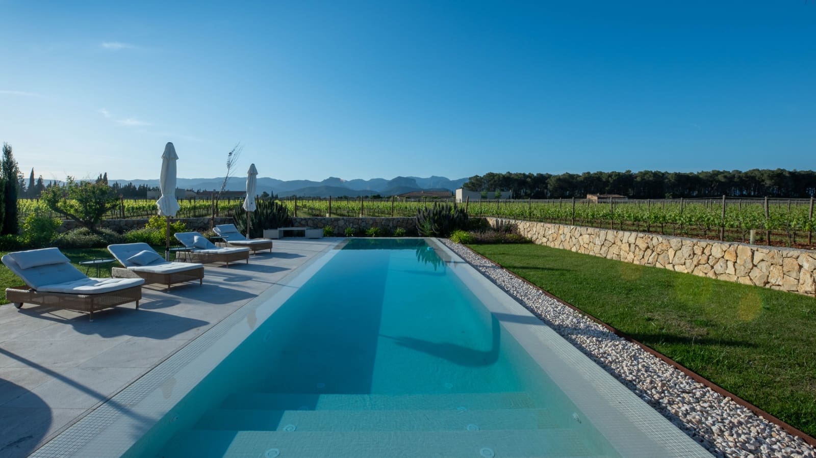 Finca/Casa Rural de 4 habitaciones en Sencelles en venta con piscina garaje - 3.995.000 € (Ref: 9798349)