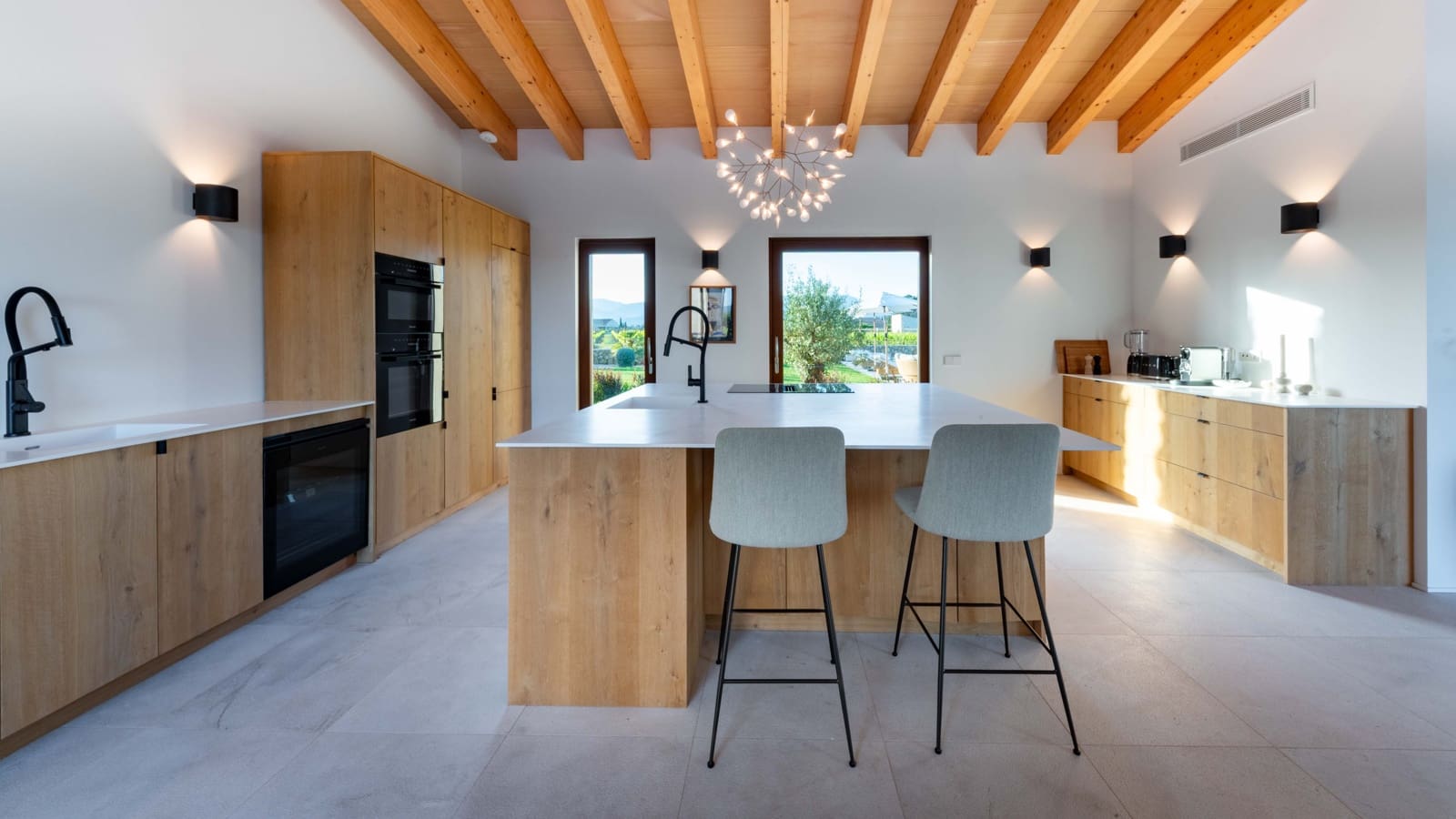 Finca/Casa Rural de 4 habitaciones en Sencelles en venta con piscina garaje - 3.995.000 € (Ref: 9798349)