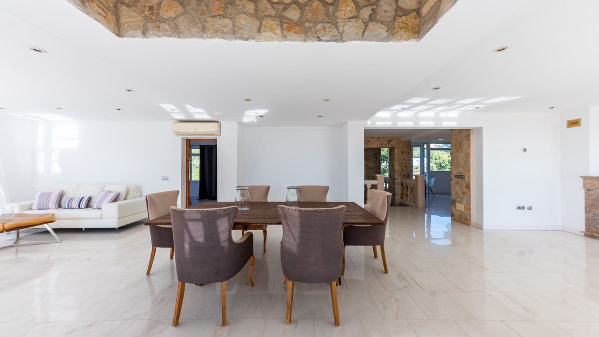 6 slaapkamer Villa te huur in Costa d'en Blanes met zwembad garage - € 8.000 (Ref: 9798351)