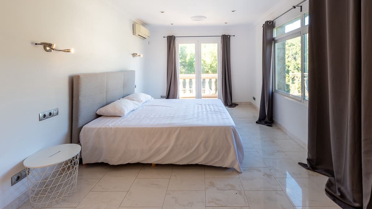 6 slaapkamer Villa te huur in Costa d'en Blanes met zwembad garage - € 8.000 (Ref: 9798351)
