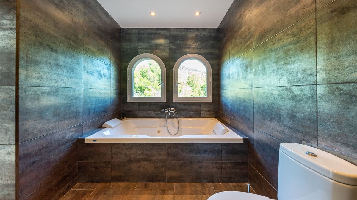 6 slaapkamer Villa te huur in Costa d'en Blanes met zwembad garage - € 8.000 (Ref: 9798351)