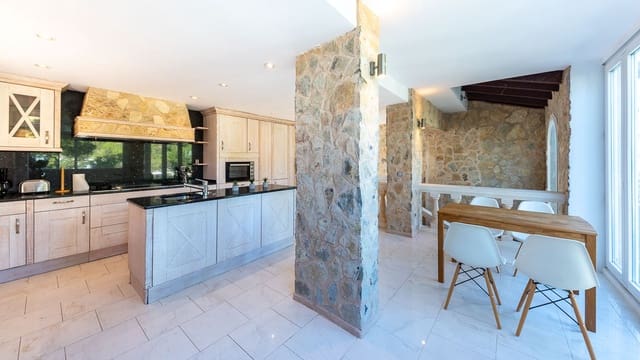 6 slaapkamer Villa te huur in Costa d'en Blanes, Calvià - € 8.000 (Ref: 9798351)