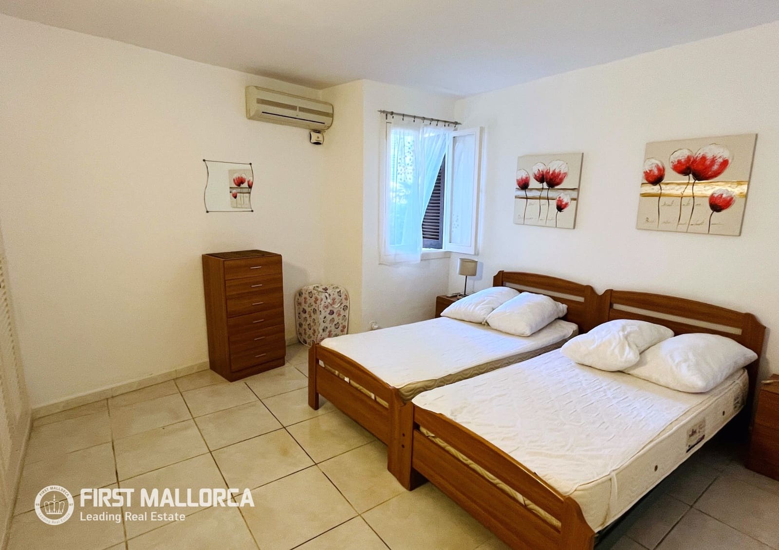 2 sovrum Lägenhet att hyra i Cala d'Or med garage - 2 000 € (Ref: 9803717)