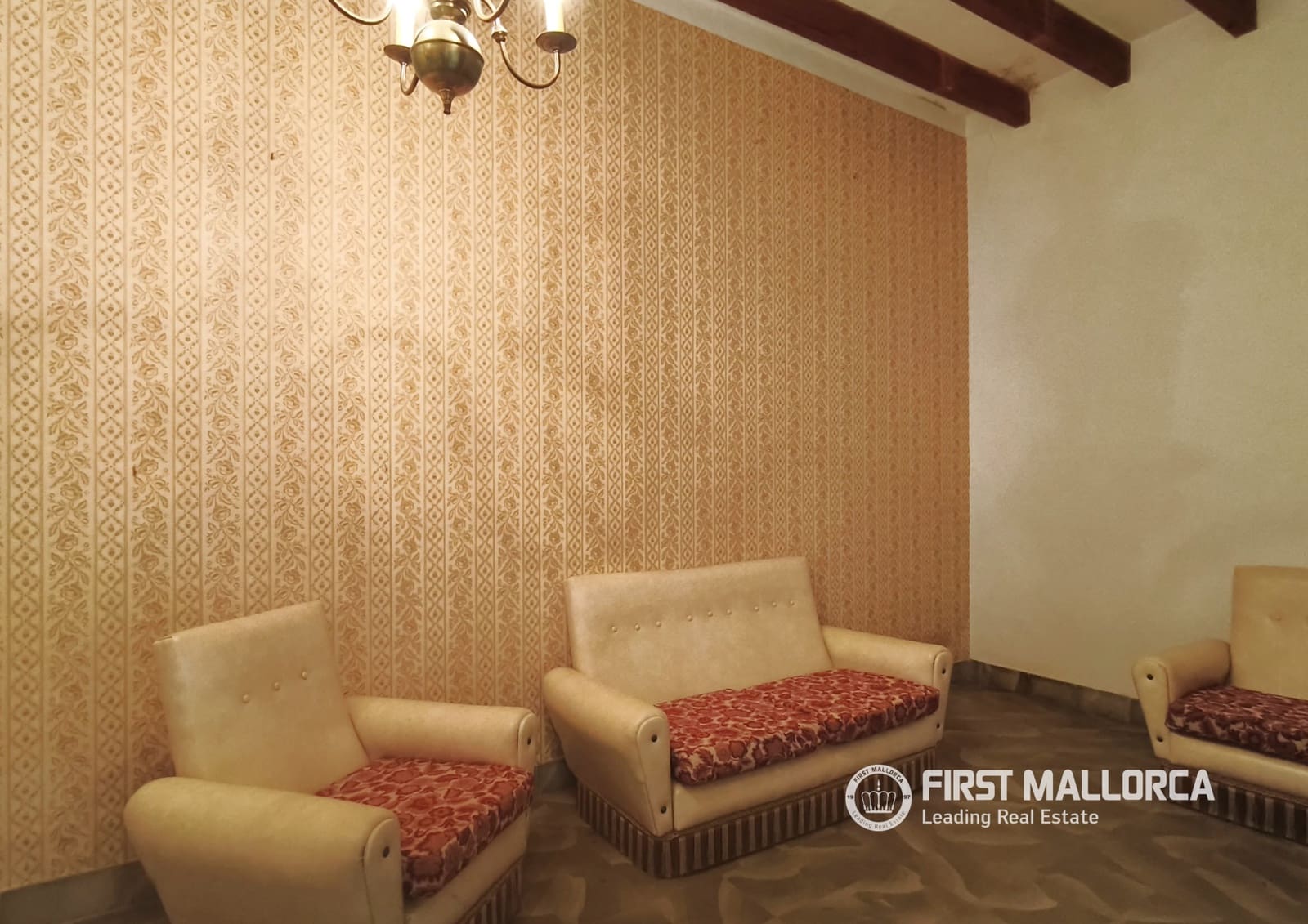 5 slaapkamer Huis te koop in Llucmajor - € 610.000 (Ref: 9805662)