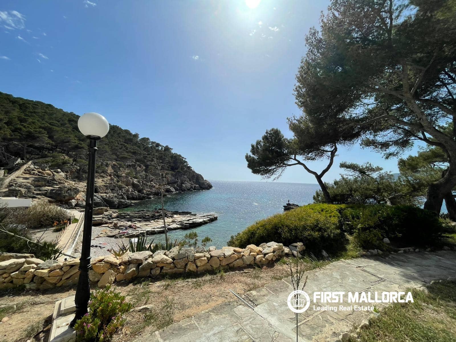 2 makuuhuone Huoneisto vuokrattavana paikassa Sant Elm mukana 
autotalli - 2 600 € (Ref: 9810790)