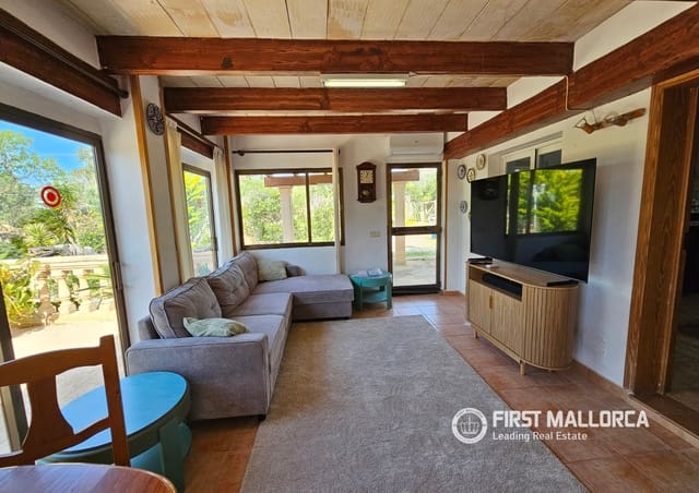 Finca/Casa Rural de 4 habitaciones en Llucmajor en alquiler con piscina garaje - 3.000 € (Ref: 9810791)