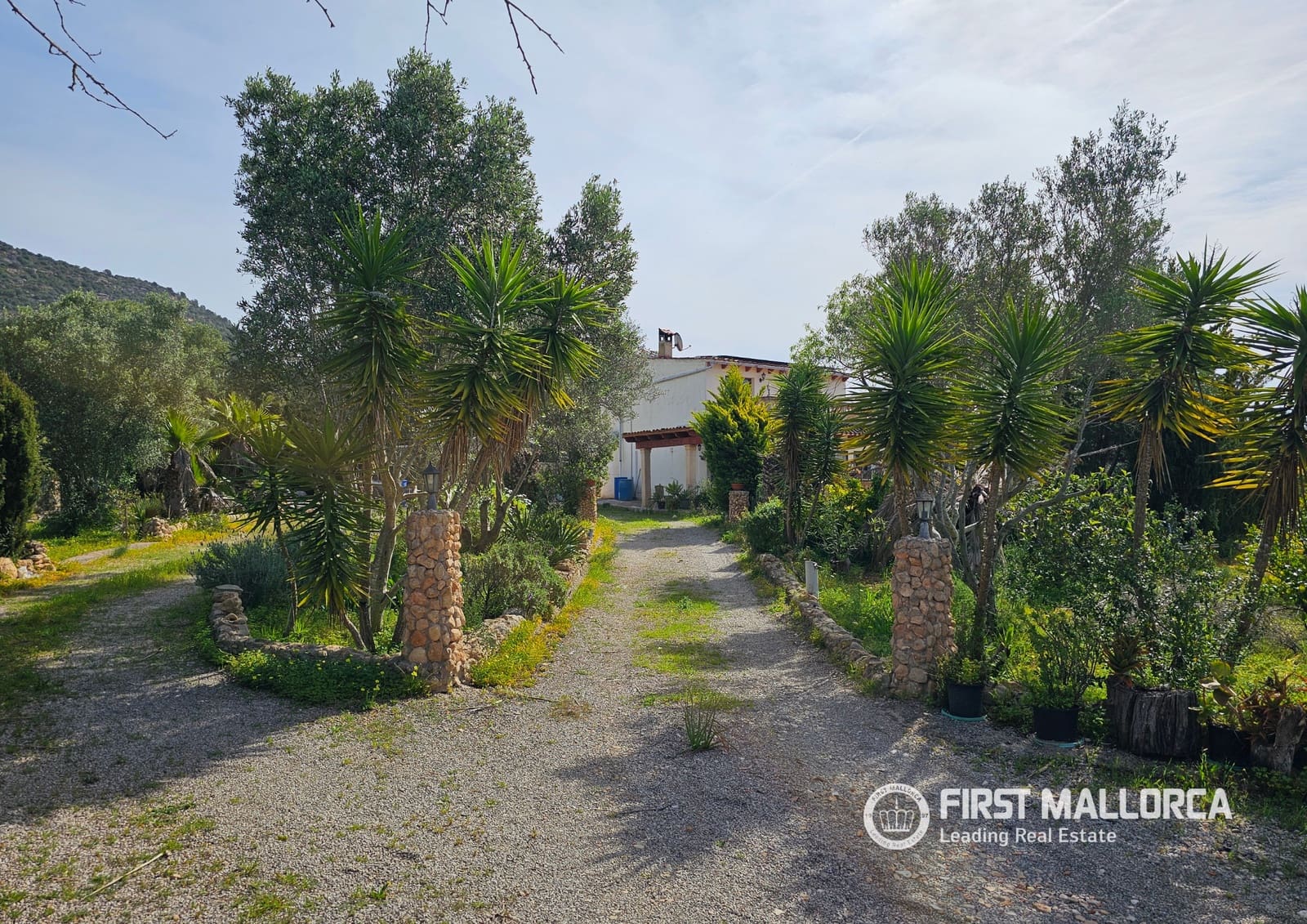 Finca/Casa Rural de 4 habitaciones en Llucmajor en alquiler con piscina garaje - 3.000 € (Ref: 9810791)
