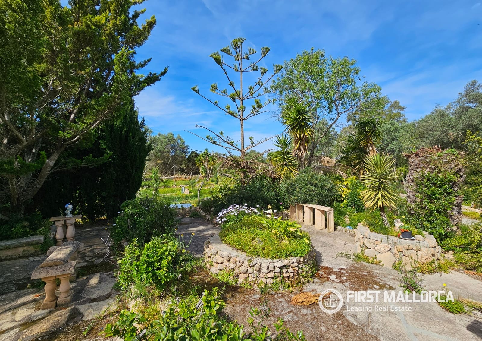 Finca/Casa Rural de 4 habitaciones en Llucmajor en alquiler con piscina garaje - 3.000 € (Ref: 9810791)