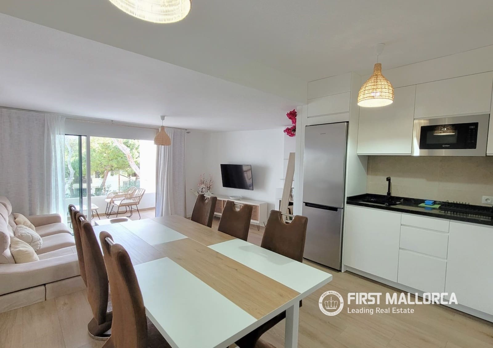 2 makuuhuone Huoneisto vuokrattavana paikassa Cala d'Or mukana uima-altaan 
autotalli - 2 000 € (Ref: 9810792)