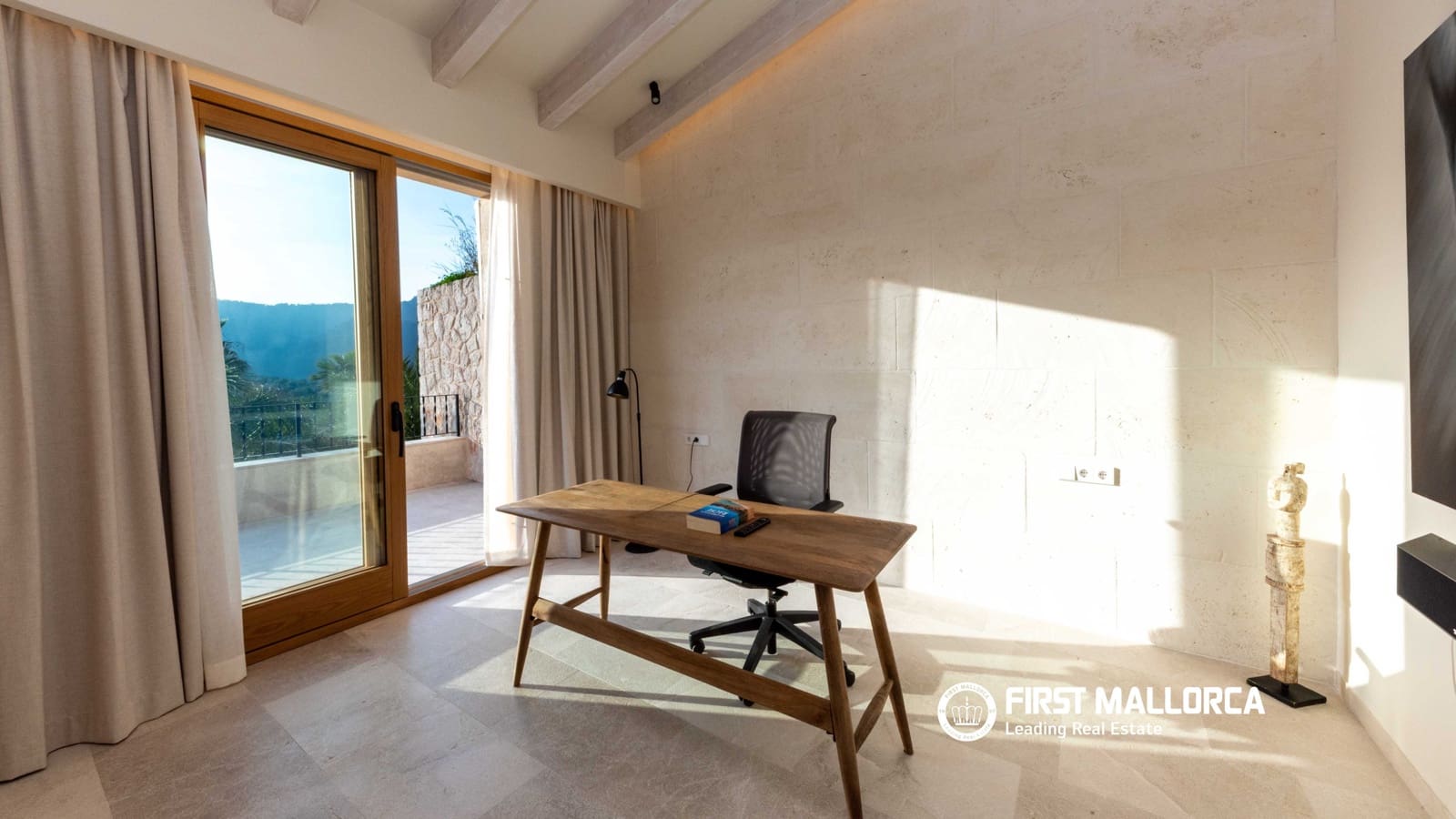 4 Zimmer Haus zu verkaufen in Campanet mit Pool Garage - 1.980.000 € (Ref: 9816576)