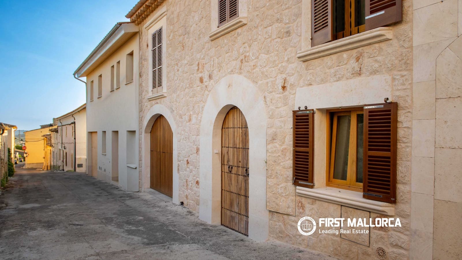 4 Zimmer Haus zu verkaufen in Campanet mit Pool Garage - 1.980.000 € (Ref: 9816576)