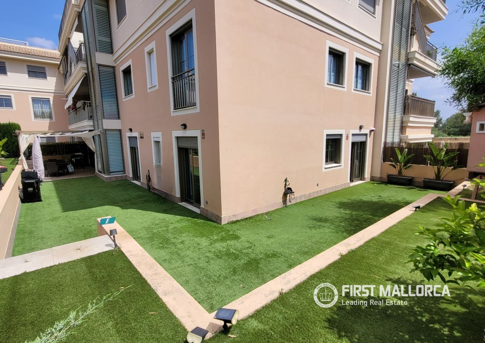 4 Zimmer Apartment zu verkaufen in Palma de Mallorca mit Pool Garage - 1.275.000 € (Ref: 9821651)