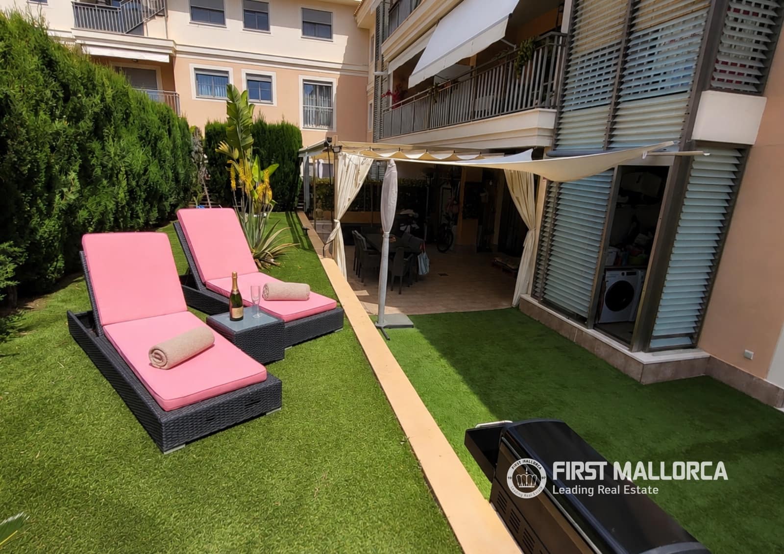 4 Zimmer Apartment zu verkaufen in Palma de Mallorca mit Pool Garage - 1.275.000 € (Ref: 9821651)