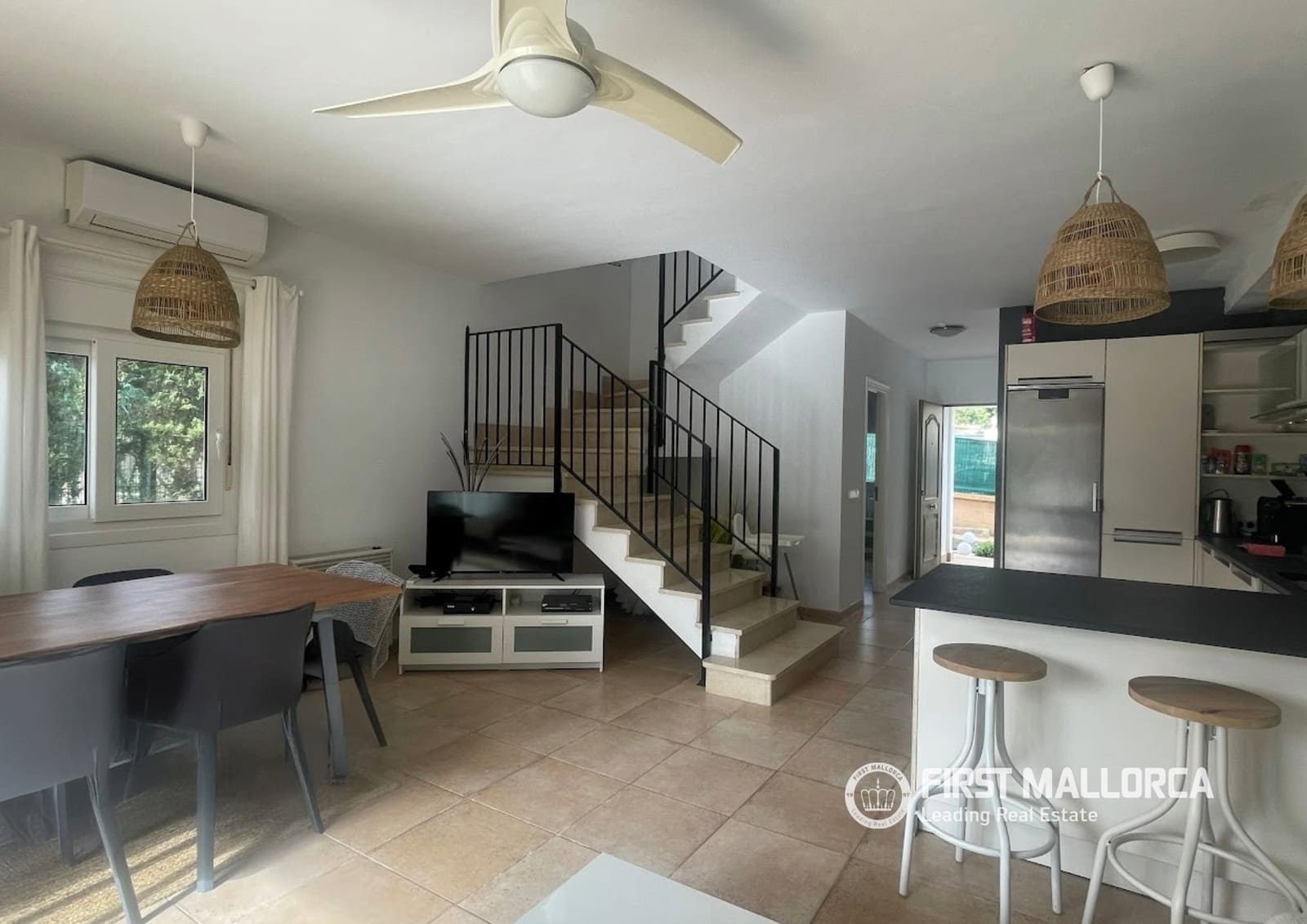 4 bedroom Semi-detached Villa for rent in Cala Pi with pool garage - € 2,500 (Ref: 9824116)