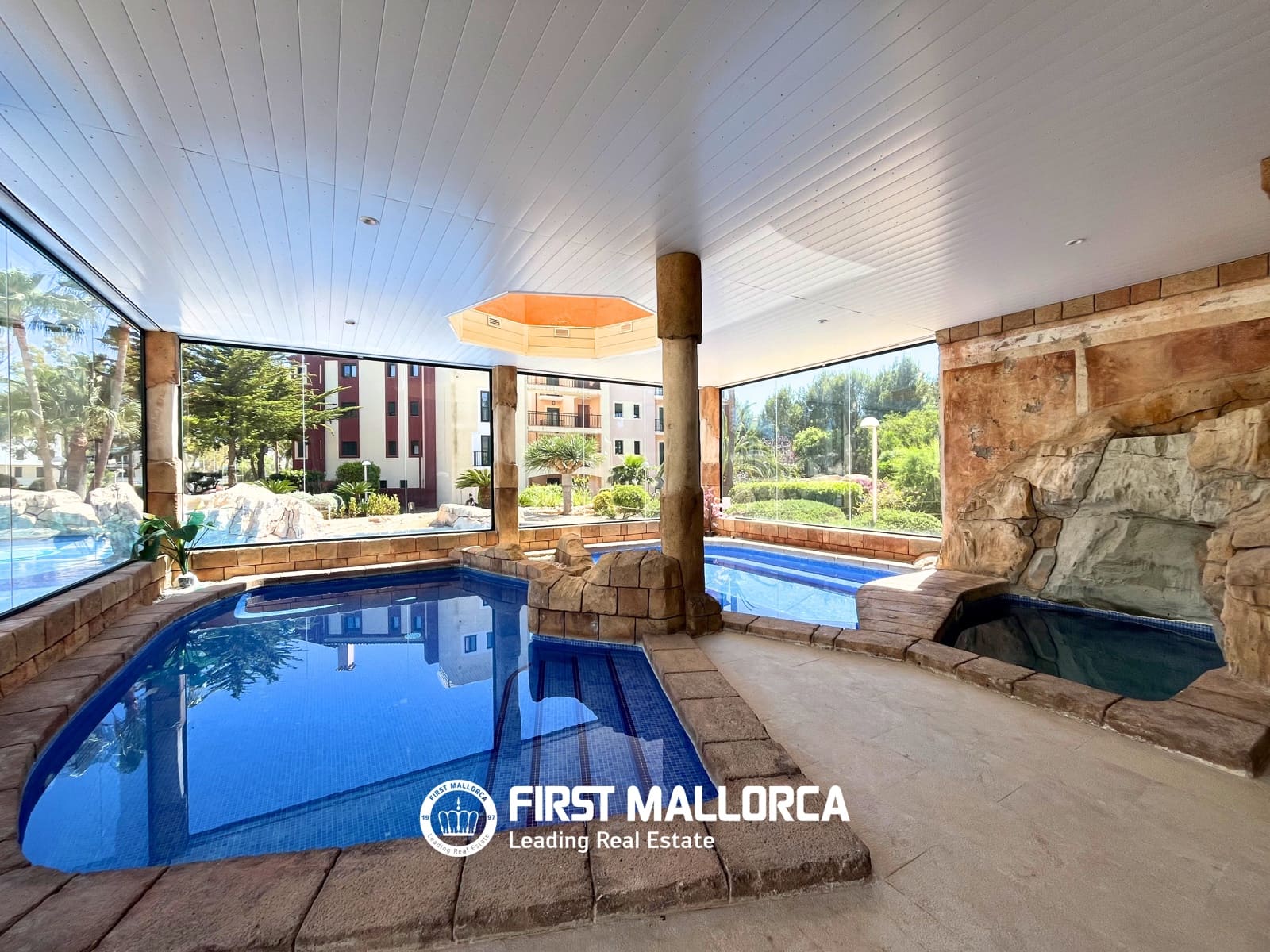 2 sovrum Lägenhet att hyra i Santa Ponsa med pool garage - 2 300 € (Ref: 9830355)
